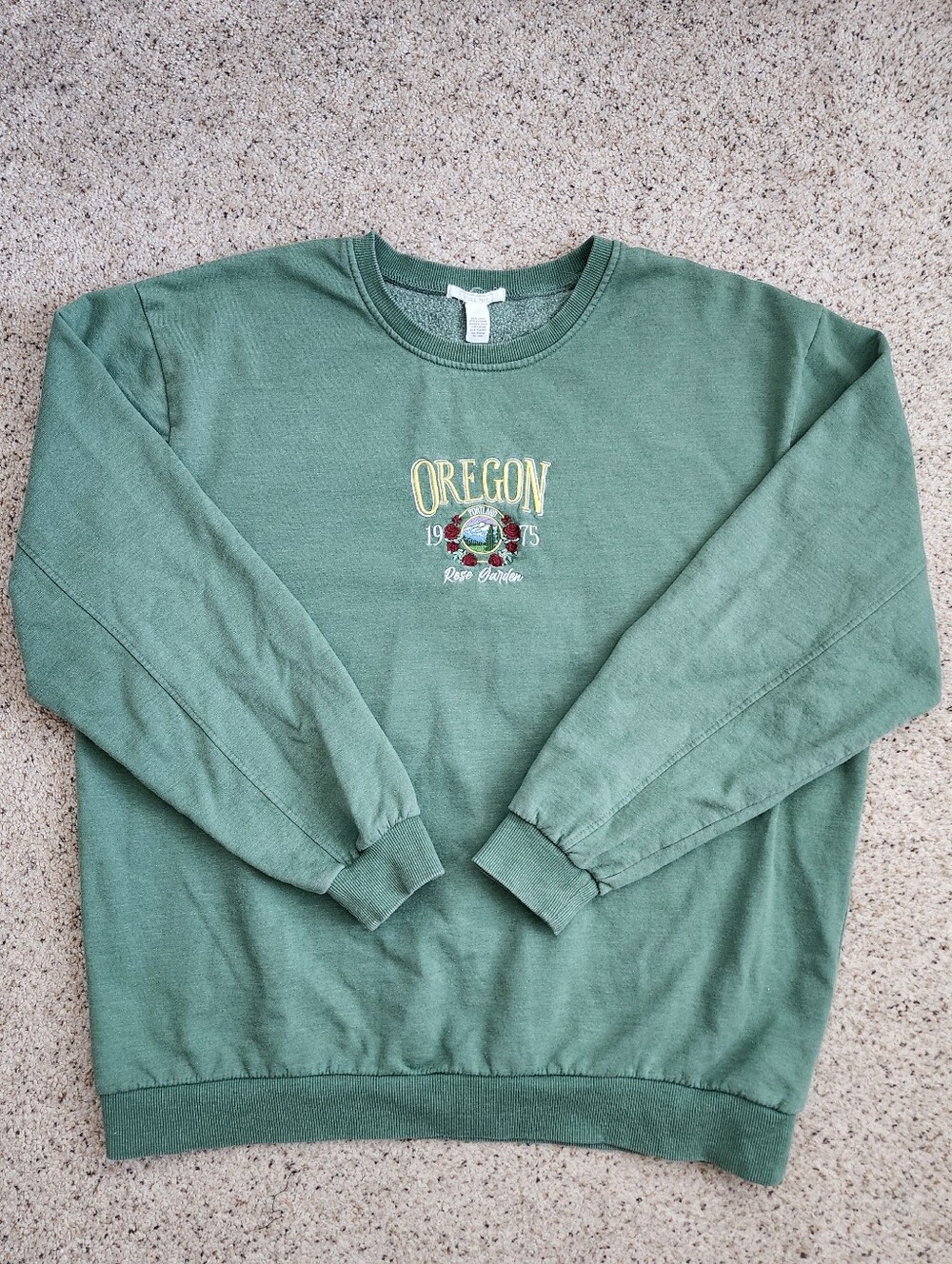 Oregon Rose Garden Crewneck Sweatshirt